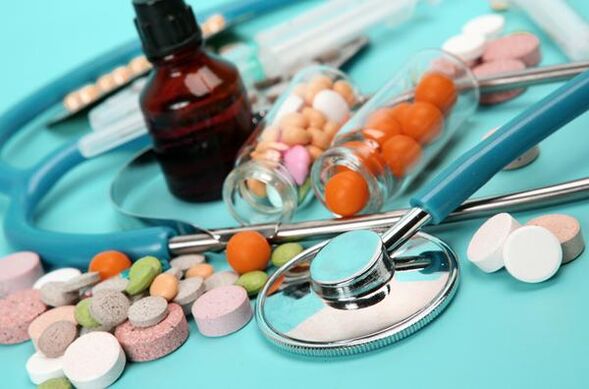 Para las recaídas frecuentes de la psoriasis del codo, se prescriben medicamentos orales. 